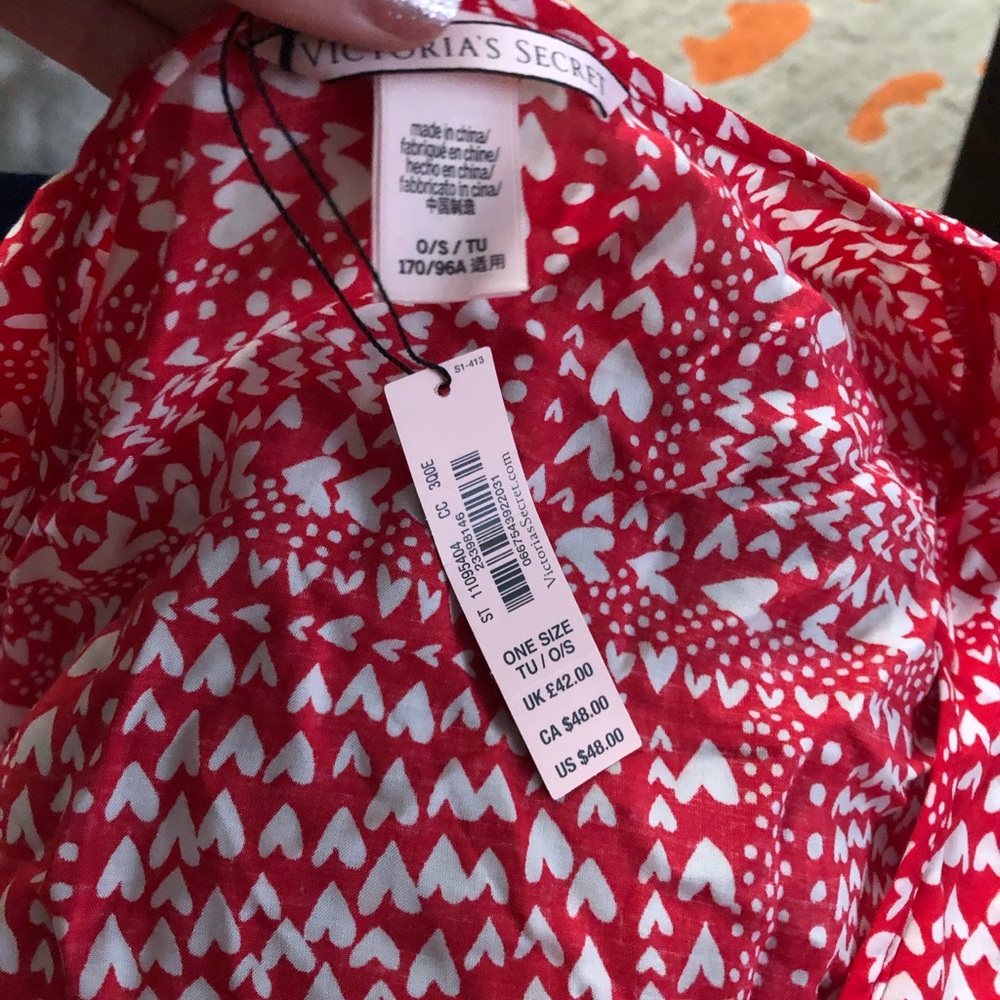 Victoria Secret Heart Robe - Picture 3 of 3